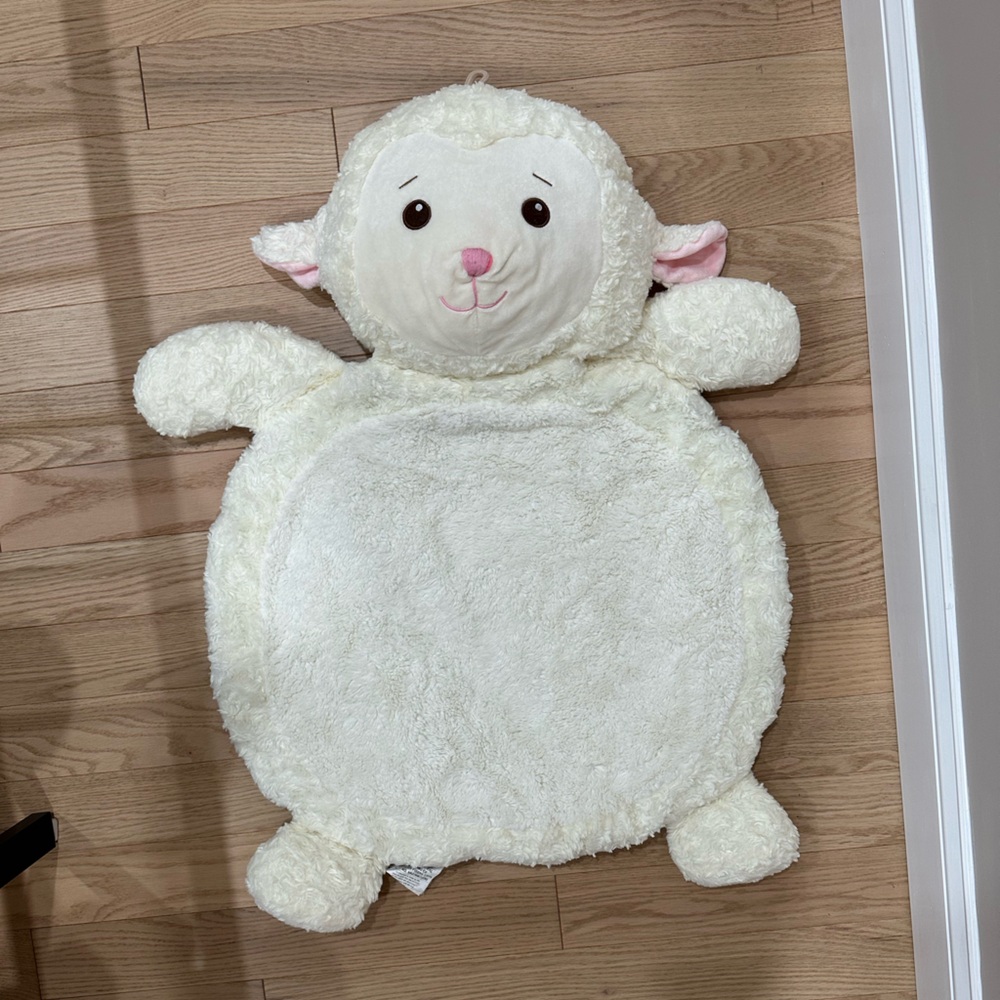Adorable Lamb Plush Mat